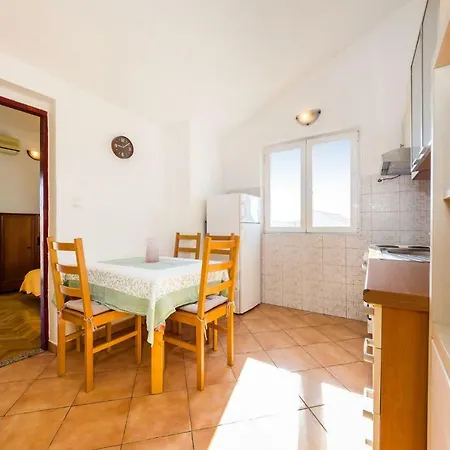 Apartmants *
